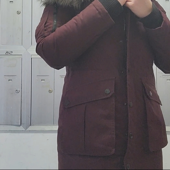 BCBGeneration Faux-Fur Trim Hooded Anorak Puffer Coat - Picture 6 of 6